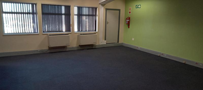 To Let commercial Property for Rent in East London Central Eastern Cape